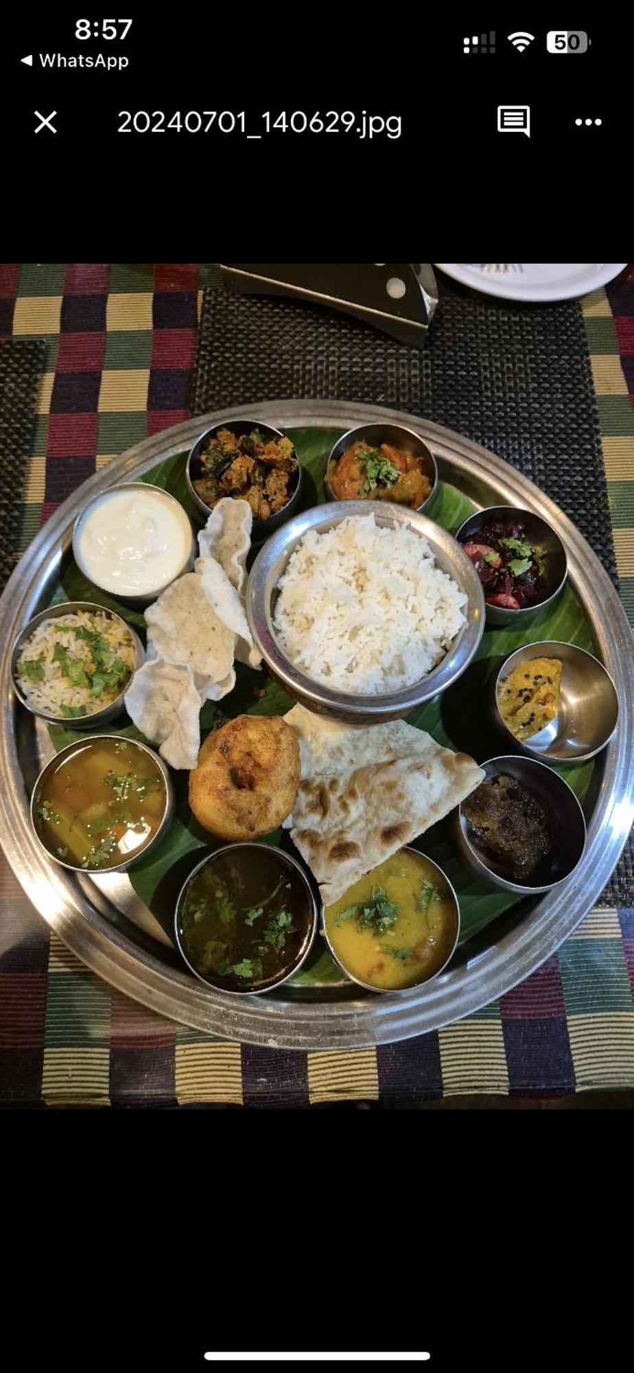 Varada Nagavali Hotel Srikakulam ภายนอก รูปภาพ